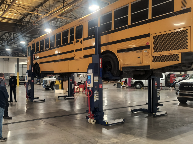 Blue Ridge Bus Company Service | Blackridge Fleet Center